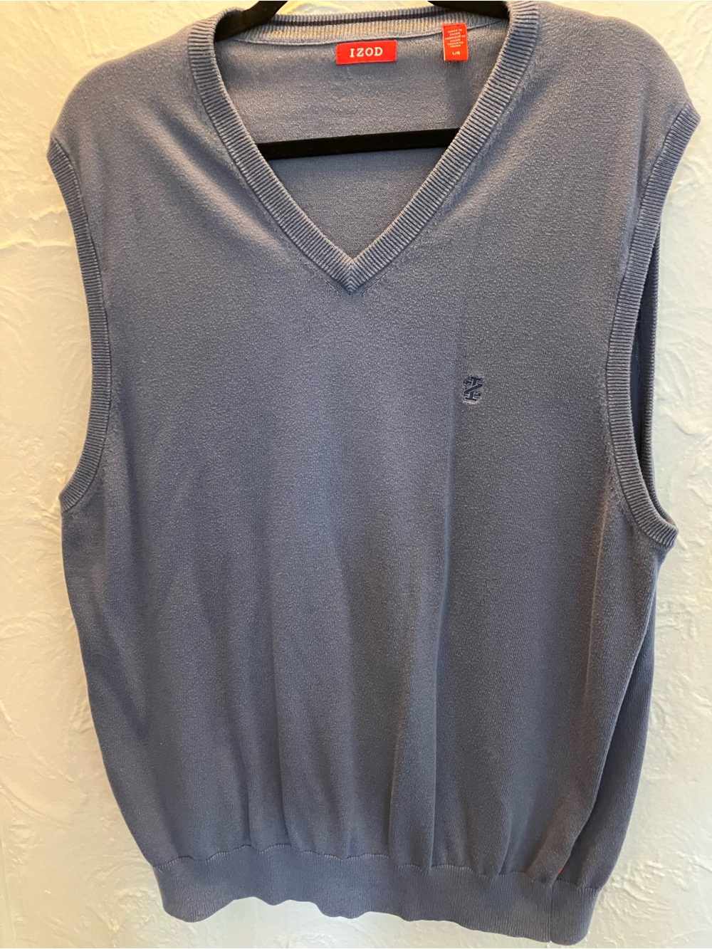 Izod Blue V-Neck Knit Sleeveless Sweater Vest